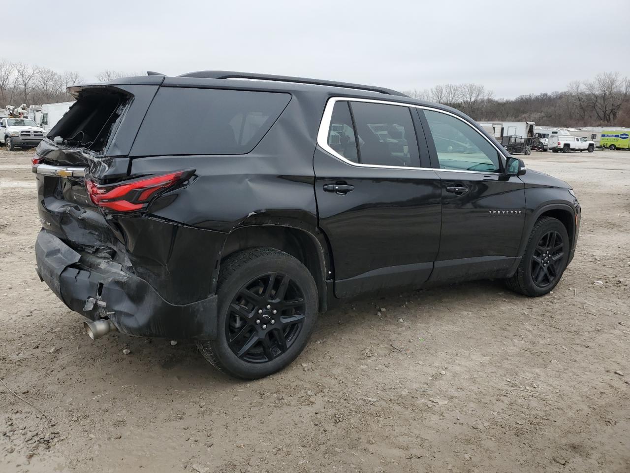 2023 CHEVROLET TRAVERSE LT VIN:1GNEVHKW5PJ207048