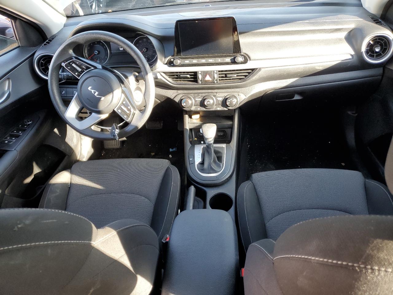 2023 KIA FORTE LX VIN:3KPF24AD9PE648225