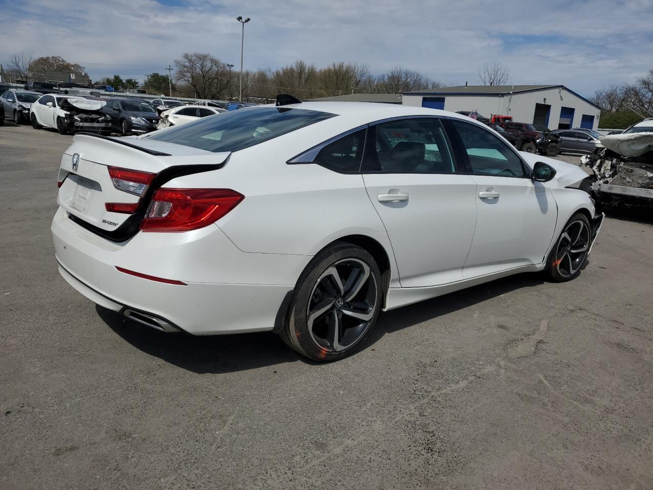 2022 HONDA ACCORD SPORT VIN:1HGCV1F32NA103705