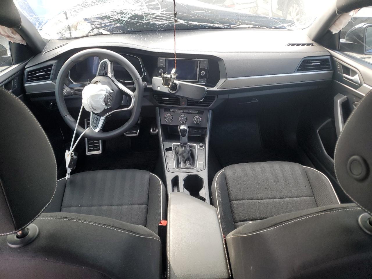 2024 VOLKSWAGEN JETTA SPORT VIN:3VWBM7BU2RM082584