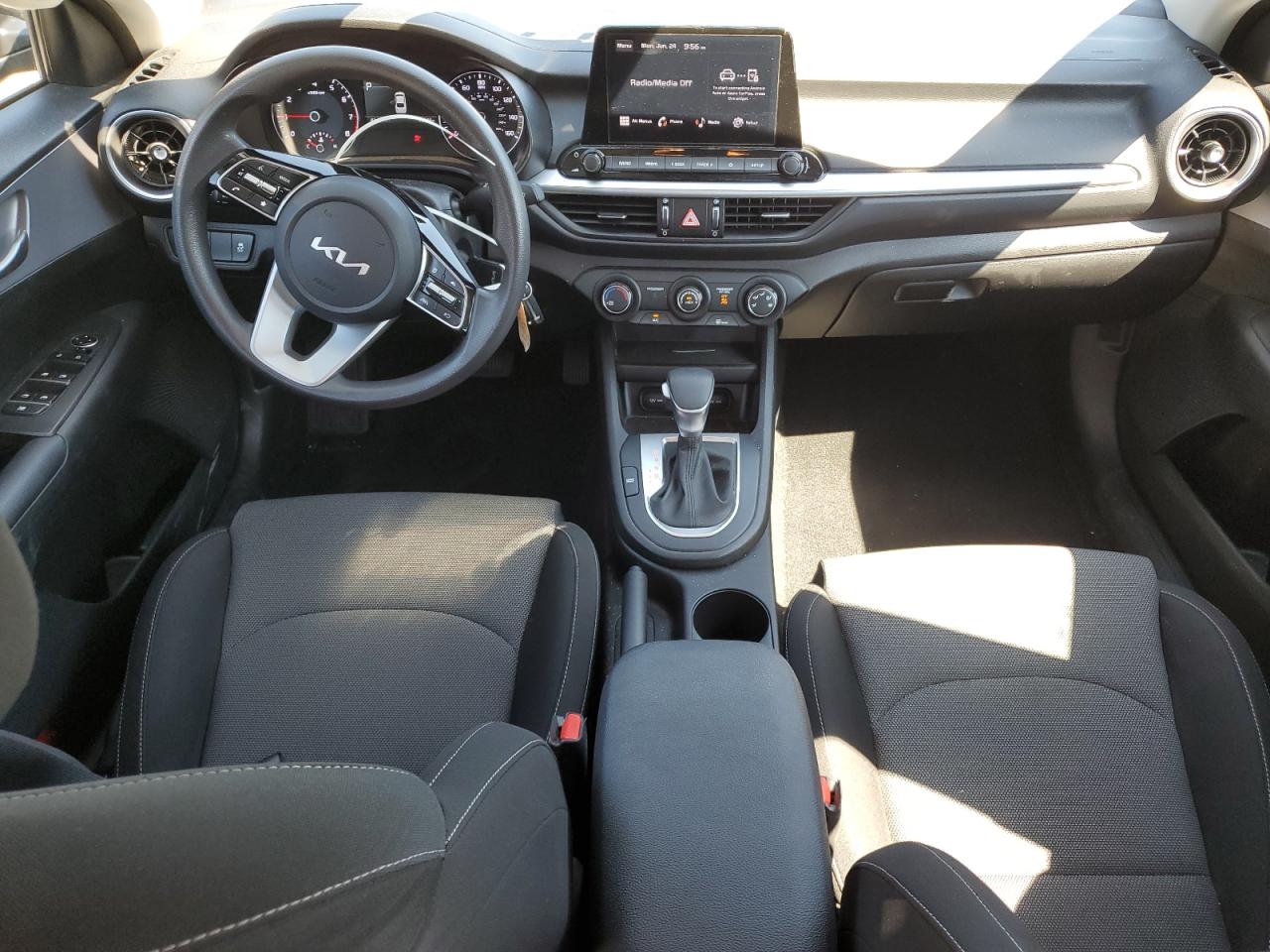 2022 KIA FORTE FE VIN:3KPF24AD6NE456015