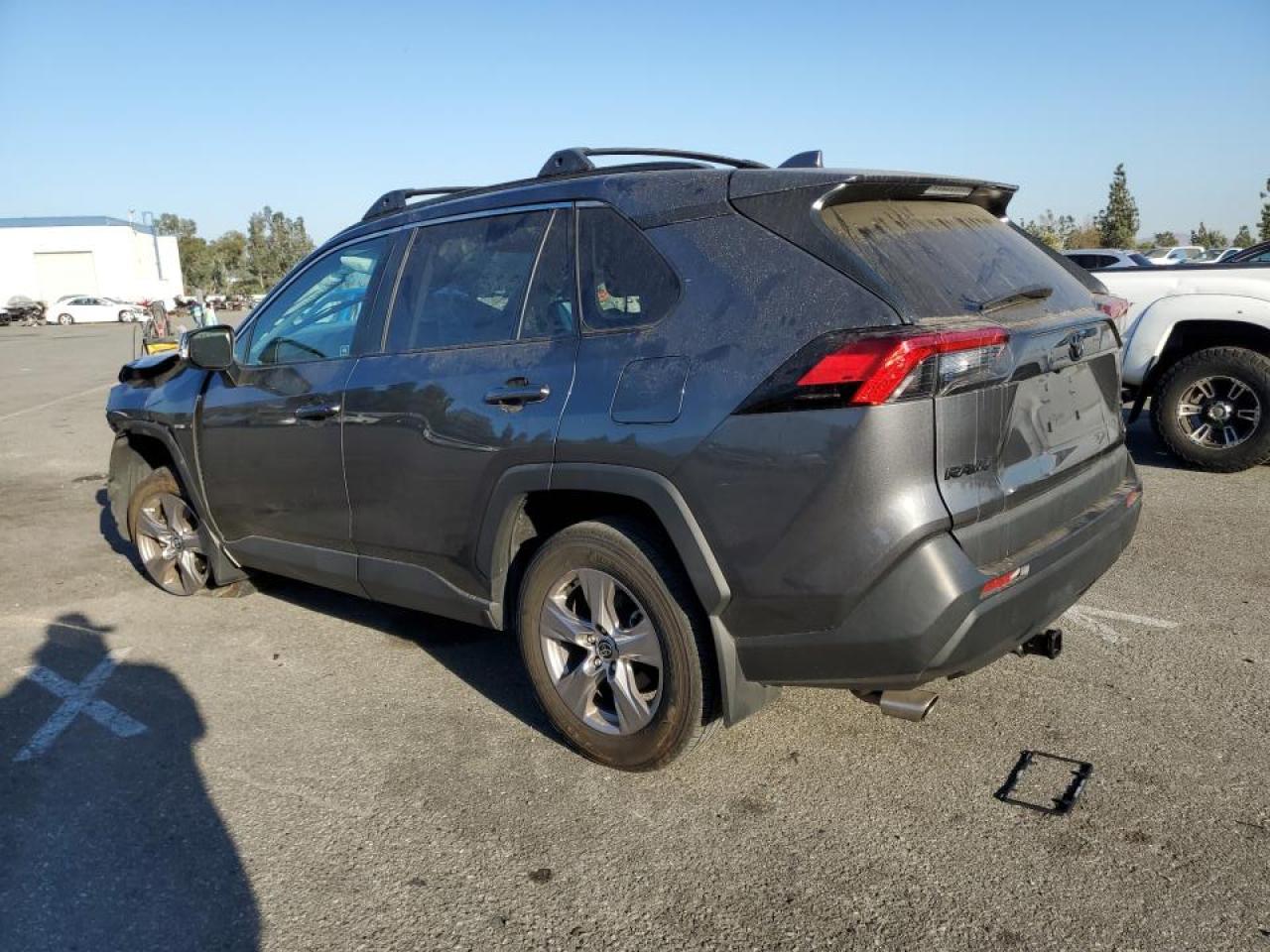 2023 TOYOTA RAV4 XLE VIN:2T3W1RFVXPW240547