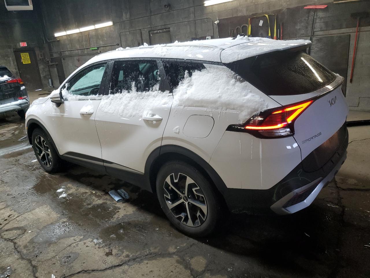 2023 KIA SPORTAGE EX VIN:5XYK3CAF4PG005839