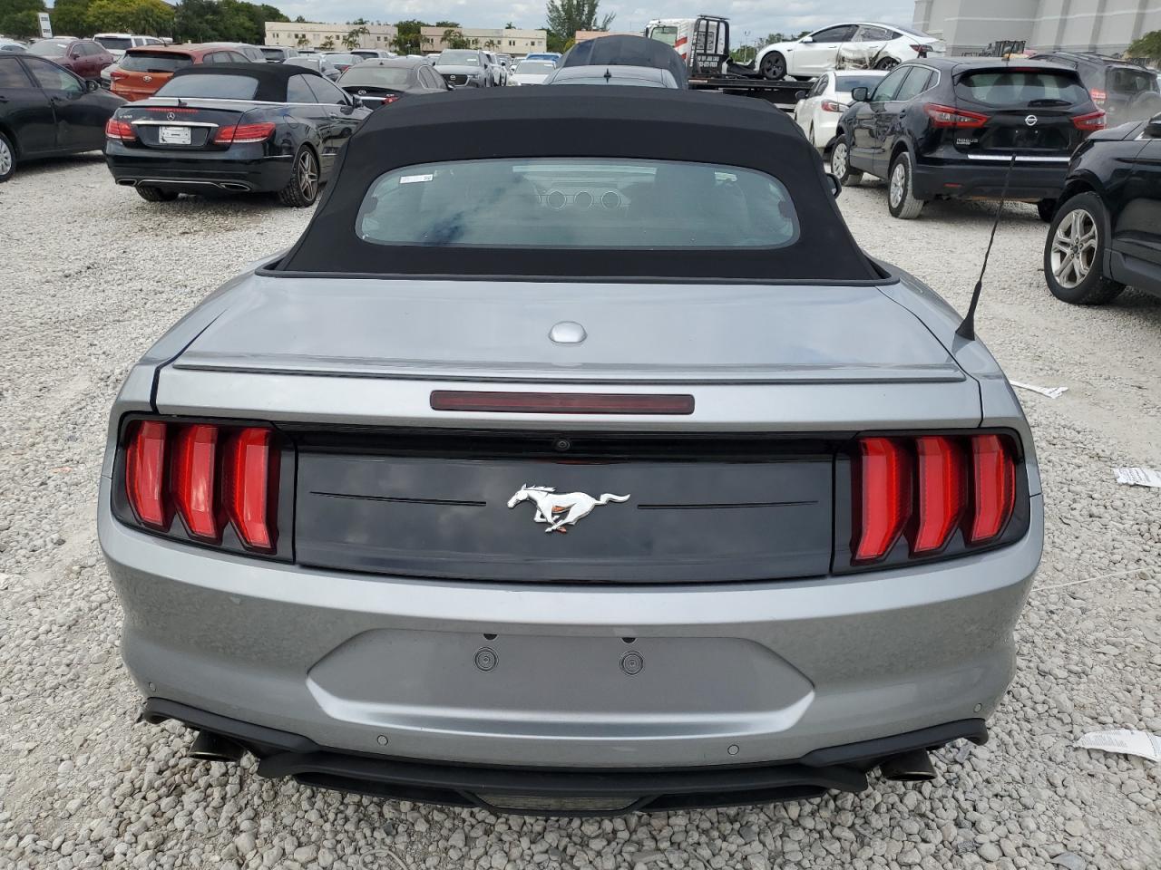 2022 FORD MUSTANG  VIN:1FATP8UH2N5120633