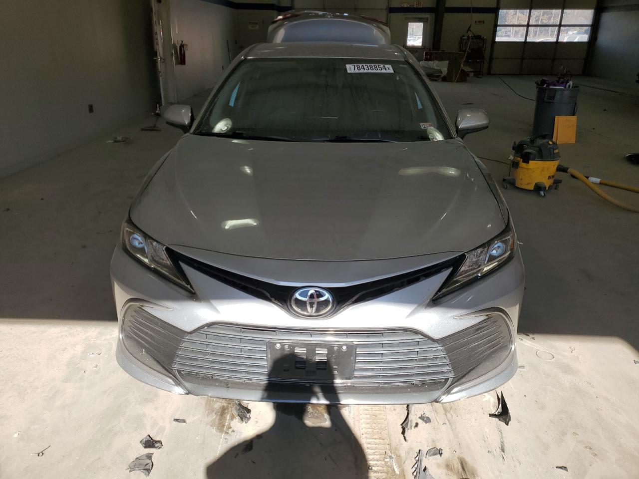2022 TOYOTA CAMRY LE VIN:4T1C11AK5NU626719