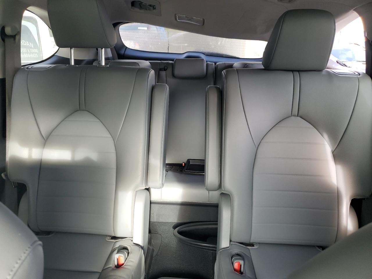 2022 TOYOTA HIGHLANDER XLE VIN:5TDGZRAH7NS556775