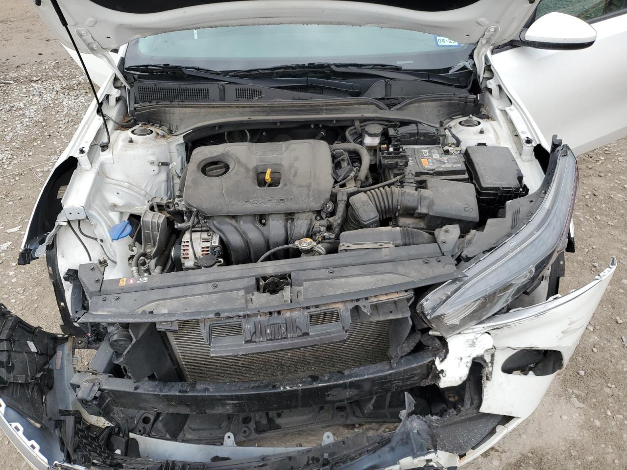 2022 KIA FORTE FE VIN:3KPF24AD8NE502329