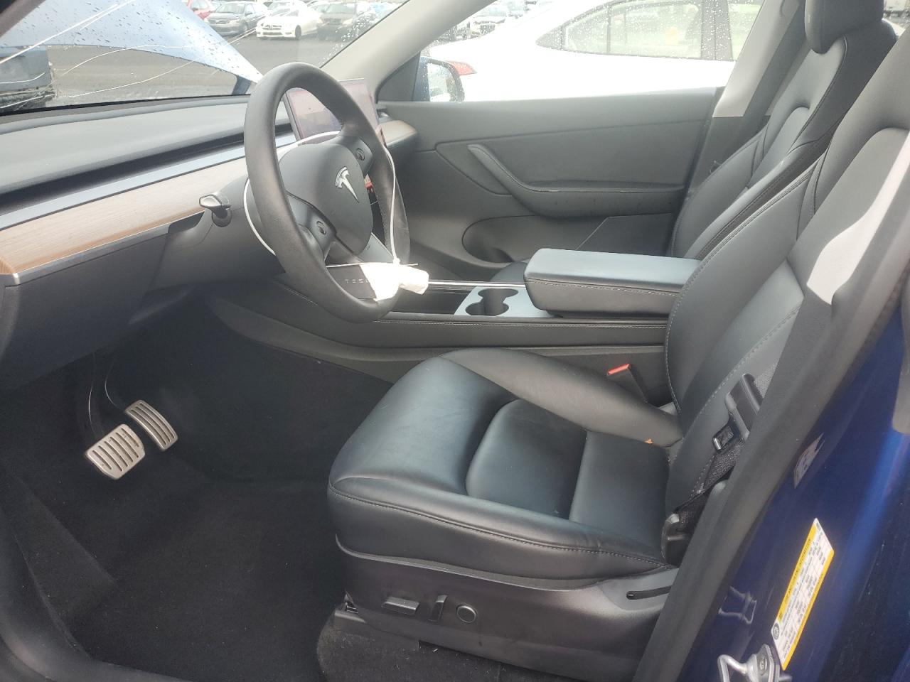 2022 TESLA MODEL Y  VIN:7SAYGDEF2NF400074