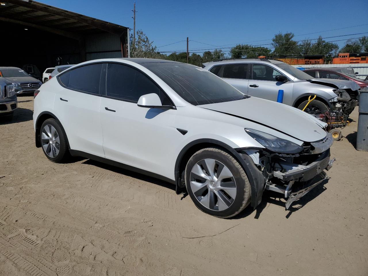 2022 TESLA MODEL Y  VIN:7SAYGDEE4NA012347