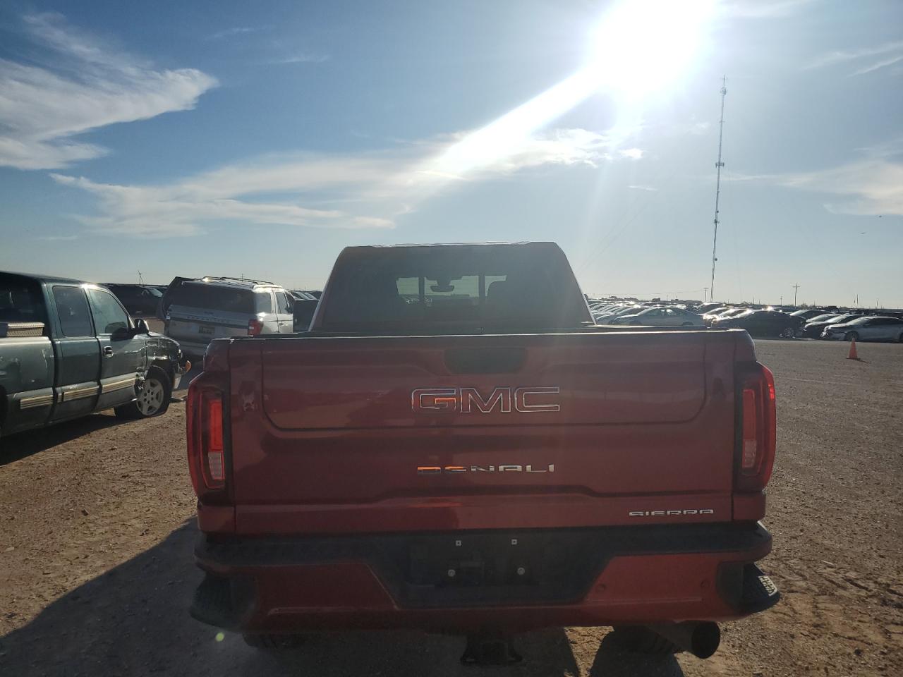 2022 GMC SIERRA K2500 DENALI VIN:1GT49REYXNF330078