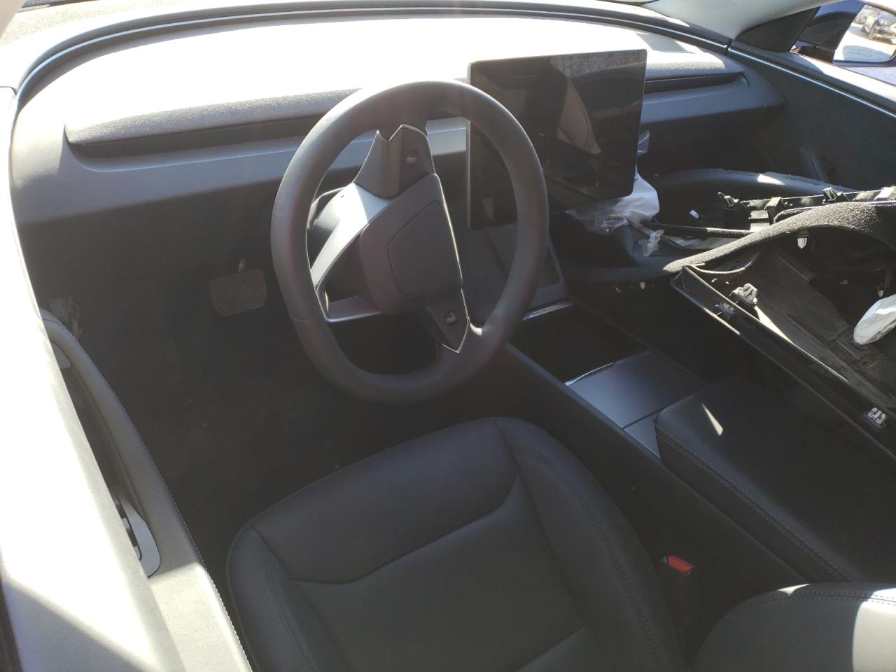 2024 TESLA MODEL 3  VIN:5YJ3E1EB8RF793027