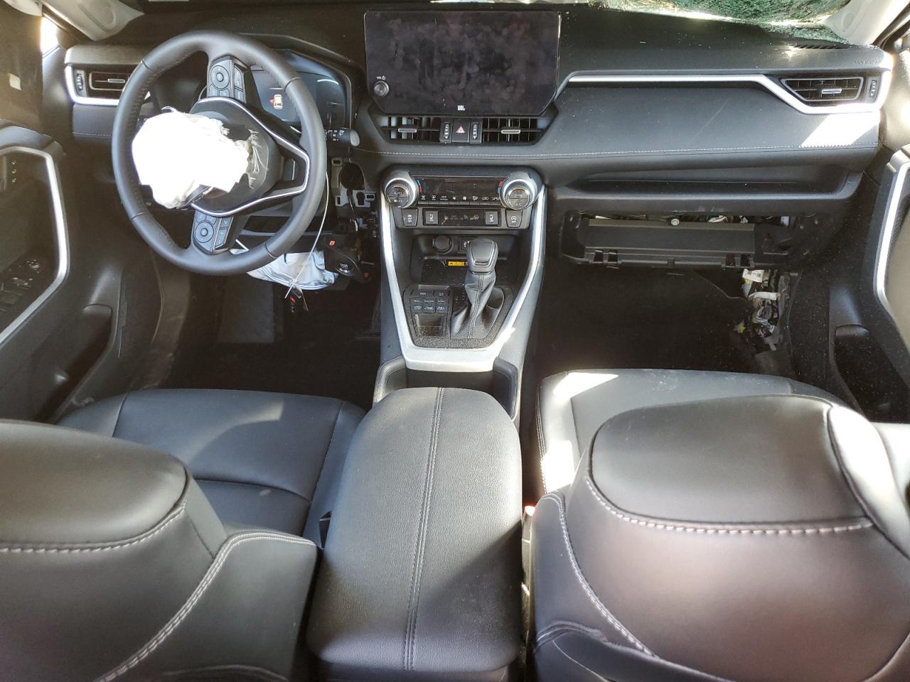 2024 TOYOTA RAV4 XLE PREMIUM VIN:2T3A1RFV1RC431997