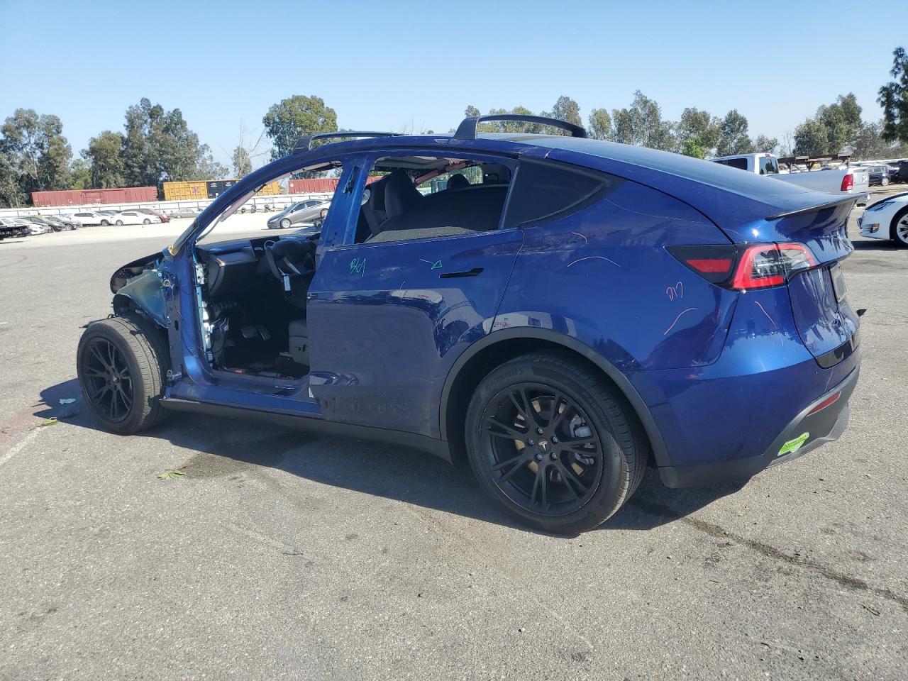2023 TESLA MODEL Y VIN:7SAYGDEE7PA066471