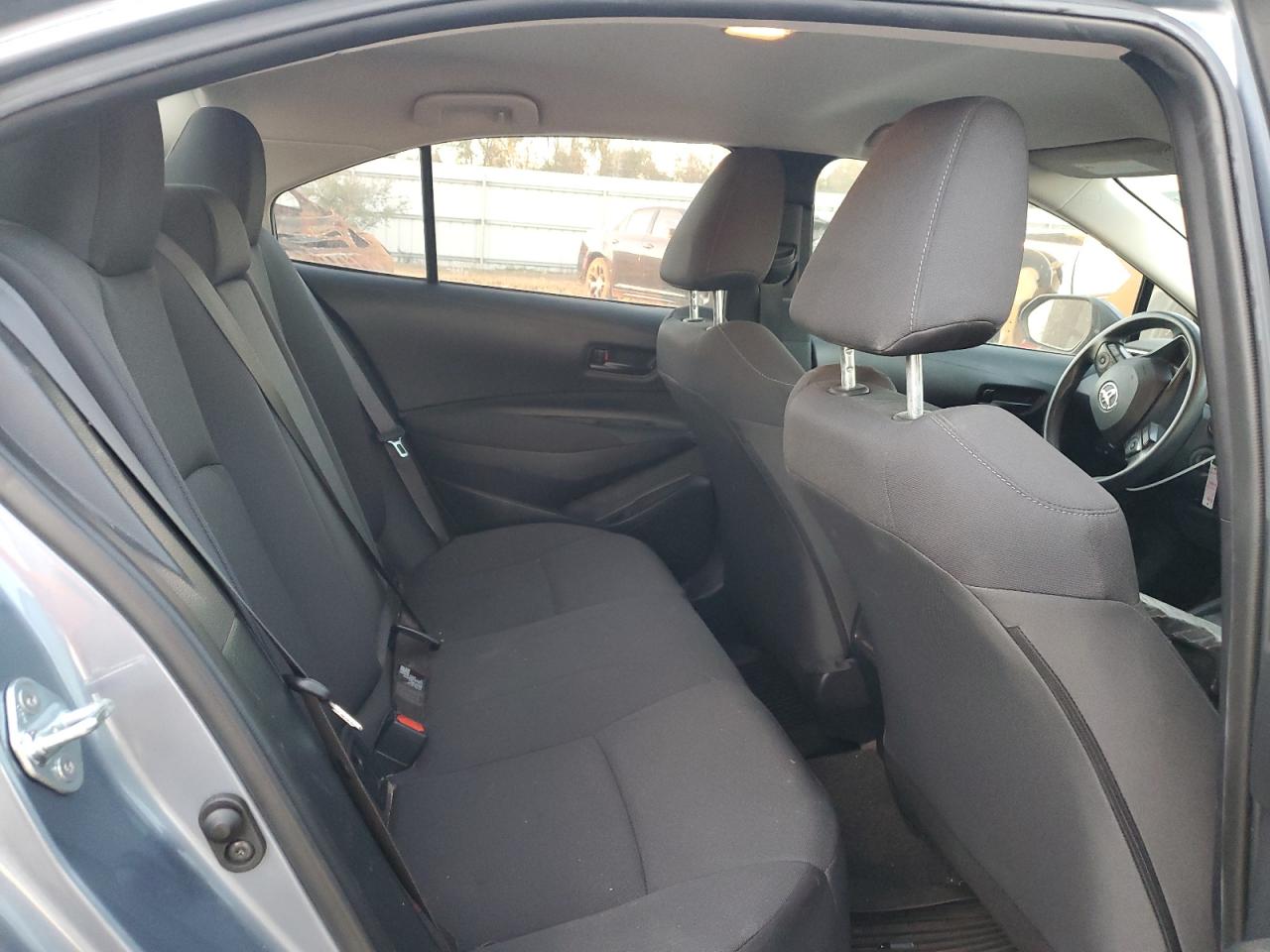 2022 TOYOTA COROLLA LE VIN:5YFEPMAE2NP382628