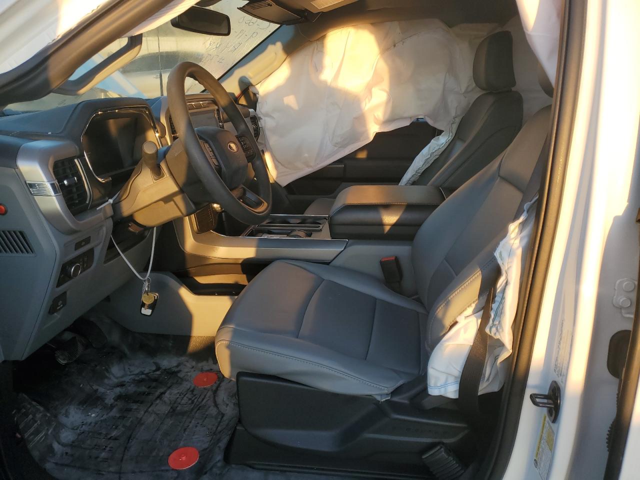 2022 FORD F150 LIGHTNING PRO VIN:1FTVW1EL0NWG04696