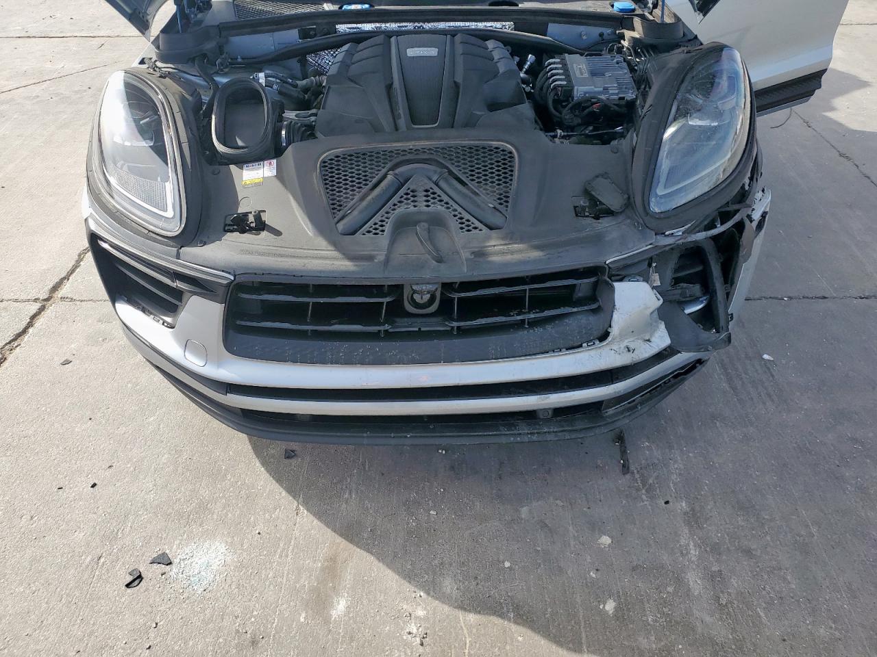 2022 PORSCHE MACAN S VIN:WP1AG2A51NLB21940