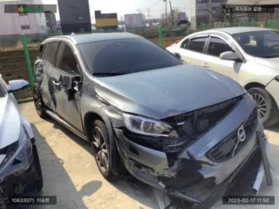 2018 Volvo V60 YV1FZA8BDJ2045795 VIN:YV1FZA8BDJ2045795