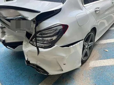 2016 Mercedes-Benz C 200 VIN: