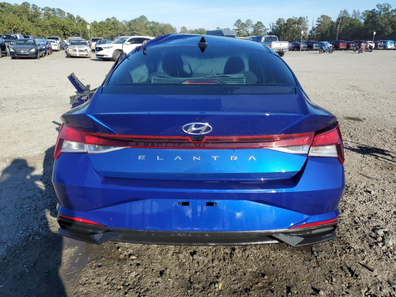 2023 HYUNDAI ELANTRA SEL VIN:5NPLS4AG4PH109679