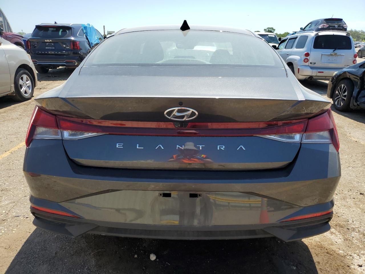 2023 HYUNDAI ELANTRA SEL VIN:5NPLM4AG7PH107256