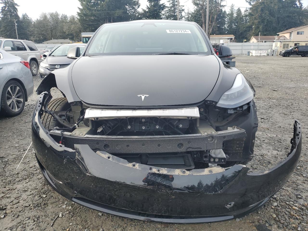 2024 TESLA MODEL Y  VIN:7SAYGAEE8RF985321