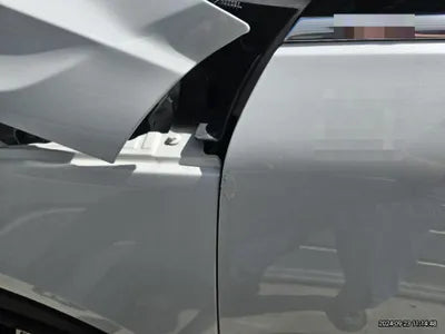 2021 Volvo XC40 VIN: