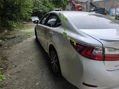 2016 Lexus ES 300 VIN: