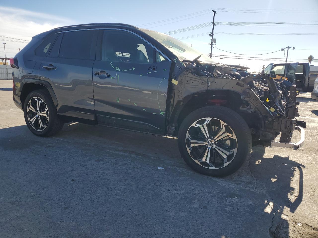 2022 TOYOTA RAV4 PRIME XSE VIN:JTMEB3FV6ND086158
