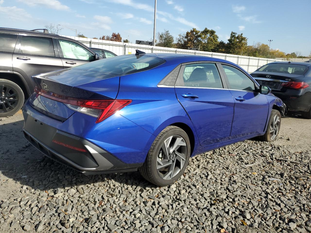 2024 HYUNDAI ELANTRA SEL VIN:KMHLS4DG3RU751410