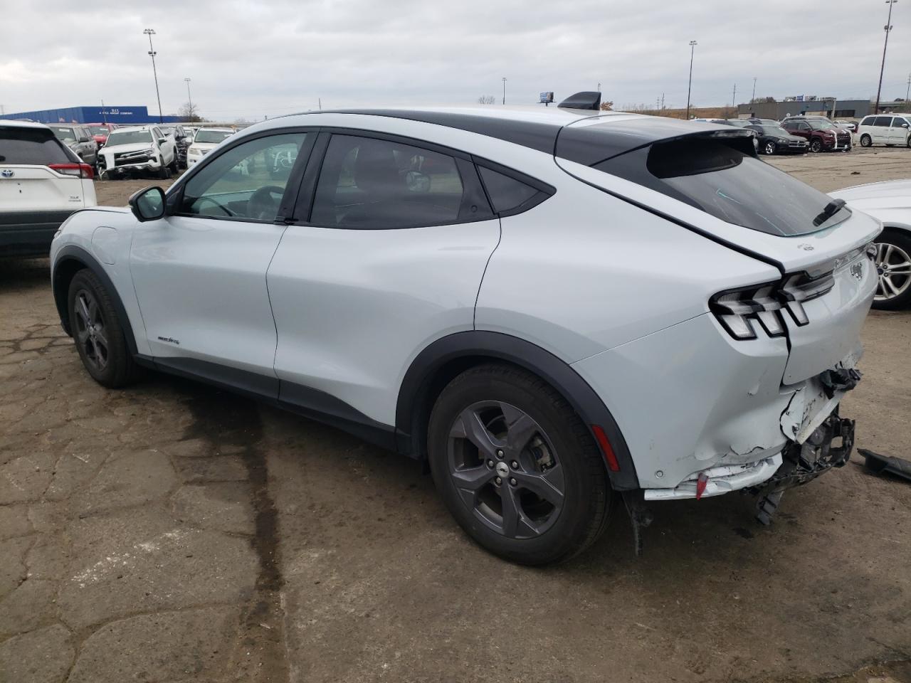 2023 FORD MUSTANG MACH-E SELECT VIN:3FMTK1S55PMA99326