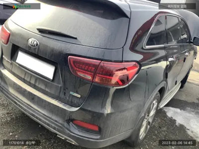 2018 Kia Sorento KNAPG81BBJA445363 VIN:KNAPG81BBJA445363