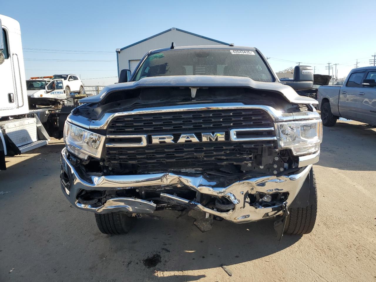 2024 RAM 2500 BIG HORN VIN:3C6UR5DL5RG324473