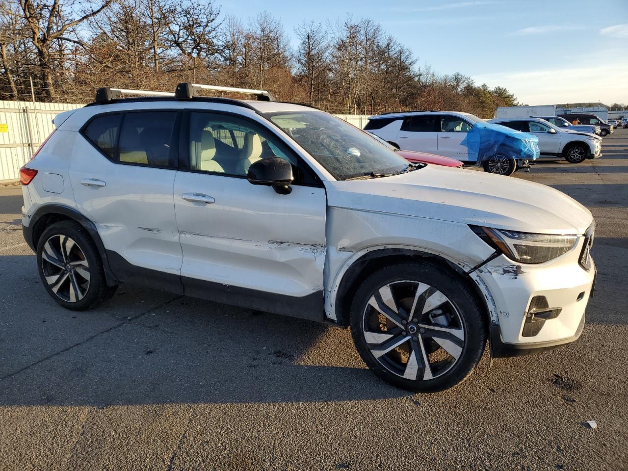 2024 VOLVO XC40 ULTIMATE VIN:YV4L12UM0R2340606