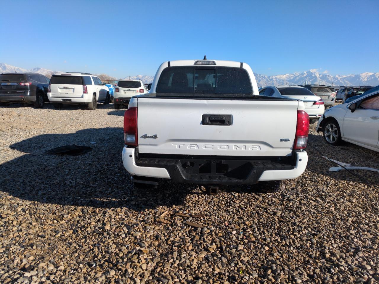 2022 TOYOTA TACOMA DOUBLE CAB VIN:3TMCZ5AN9NM500477