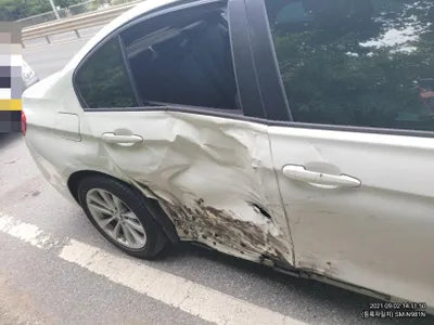 2016 BMW 320 WBA8C5105GK637564 VIN:WBA8C5105GK637564