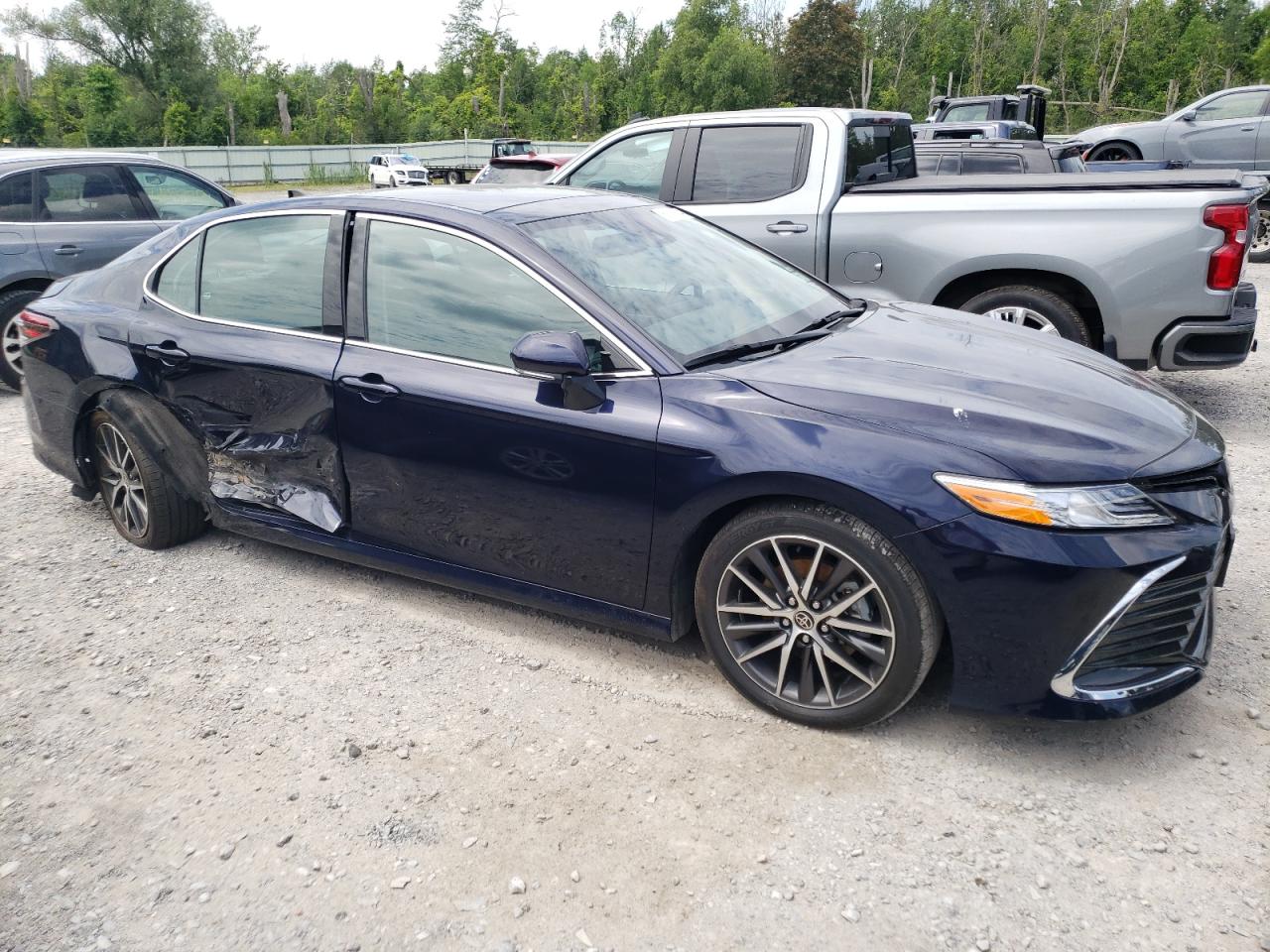 2022 TOYOTA CAMRY XLE VIN:4T1F11BKXNU070659