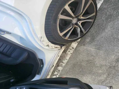 2015 Mercedes-Benz E 220 WDDHF0AB3FB133209 VIN:WDDHF0AB3FB133209