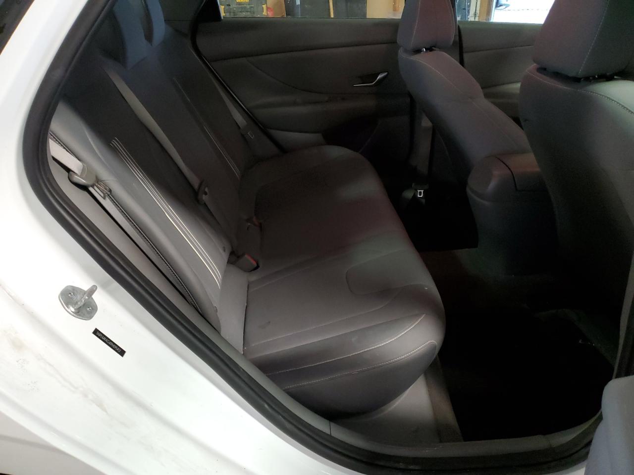 2023 HYUNDAI ELANTRA SEL VIN:5NPLM4AGXPH095457