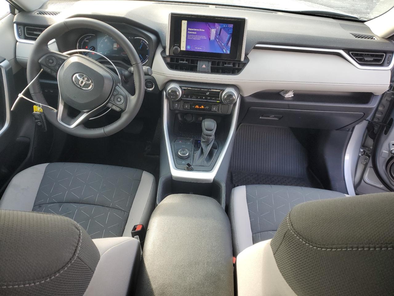 2024 TOYOTA RAV4 XLE VIN:2T3RWRFV5RW233152
