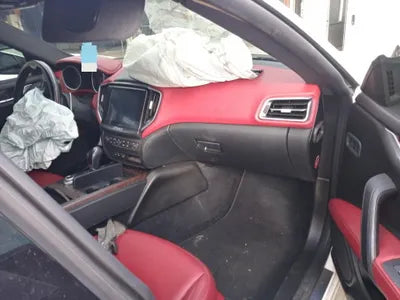 2018 Maserati Ghibli VIN: