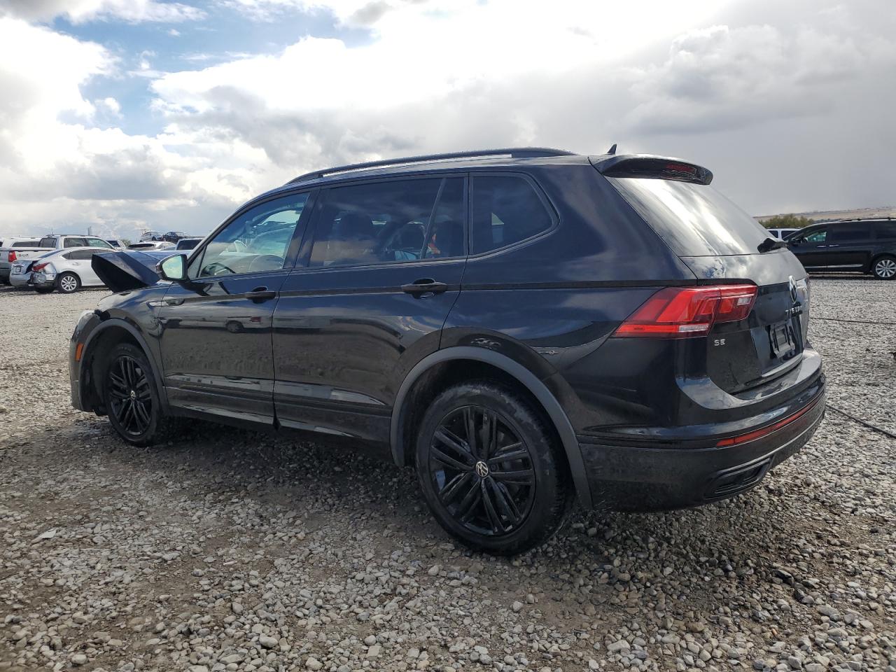 2022 VOLKSWAGEN TIGUAN SE R-LINE BLACK VIN:3VV8B7AX4NM145209