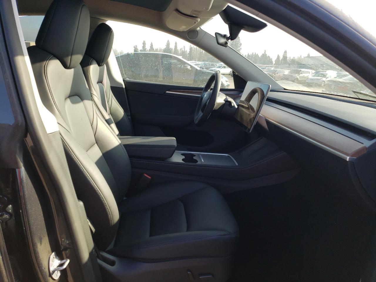 2024 TESLA MODEL Y  VIN:7SAYGDEE6RF151288