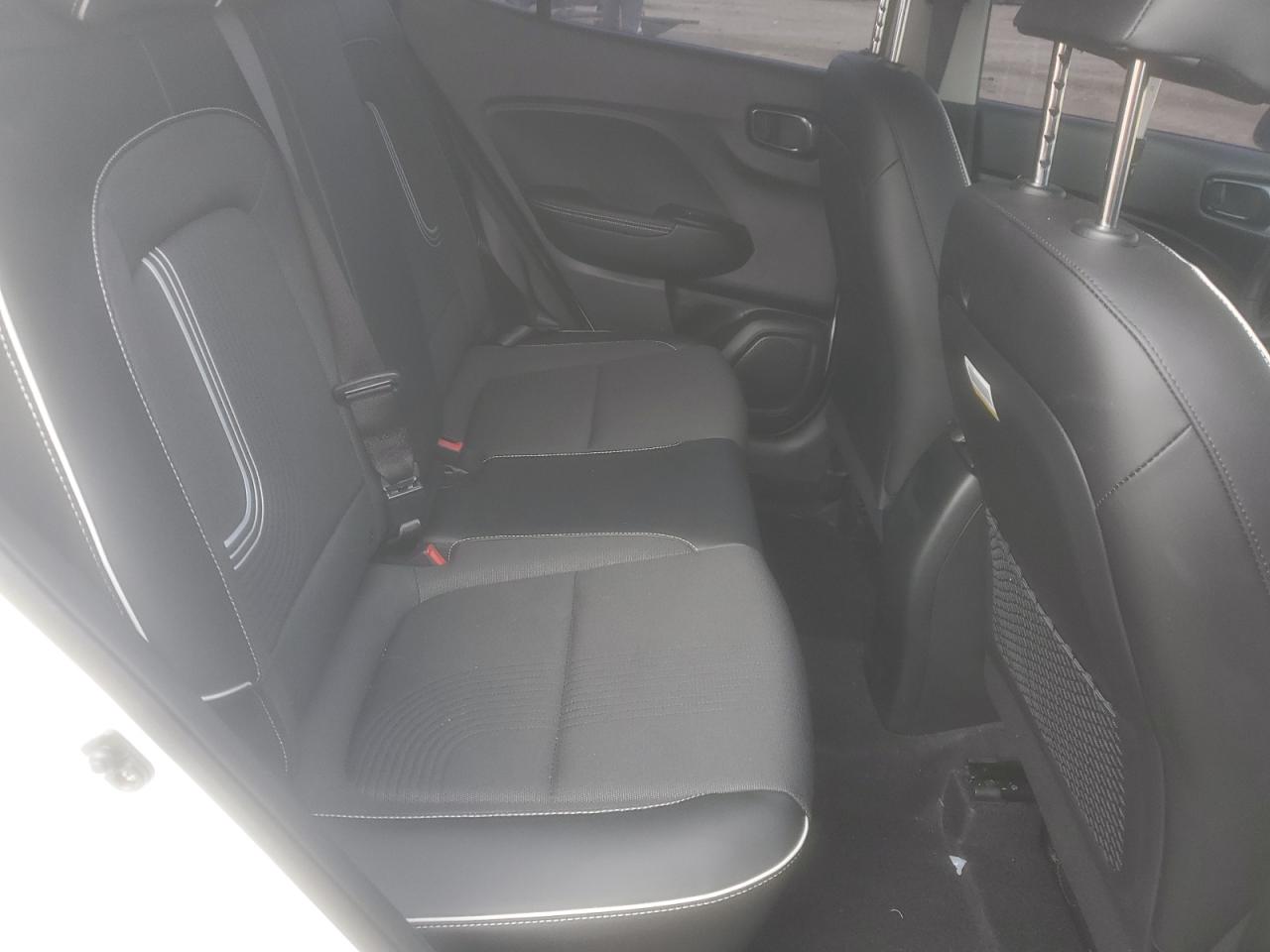 2022 HYUNDAI VENUE SEL VIN:KMHRC8A37NU172494