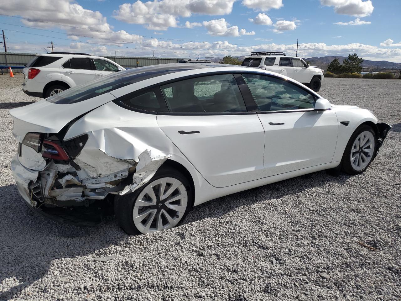 2022 TESLA MODEL 3  VIN:5YJ3E1EB9NF328413