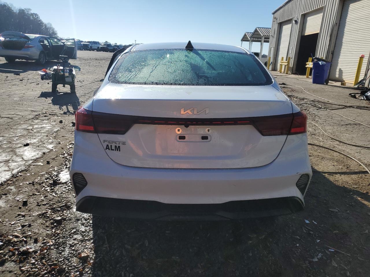 2023 KIA FORTE LX VIN:3KPF24AD7PE643637
