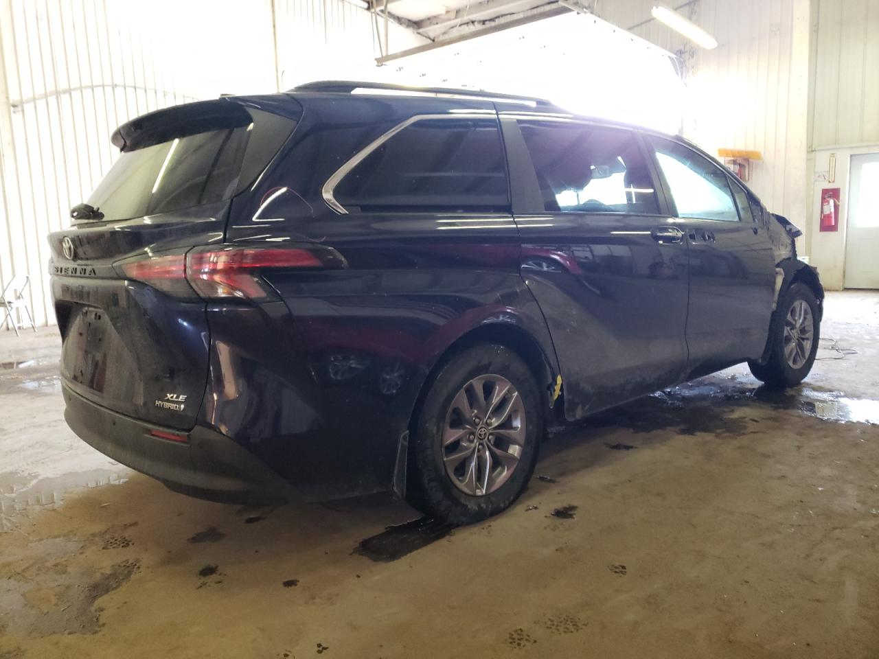 2022 TOYOTA SIENNA XLE VIN:5TDYSKFC1NS051280