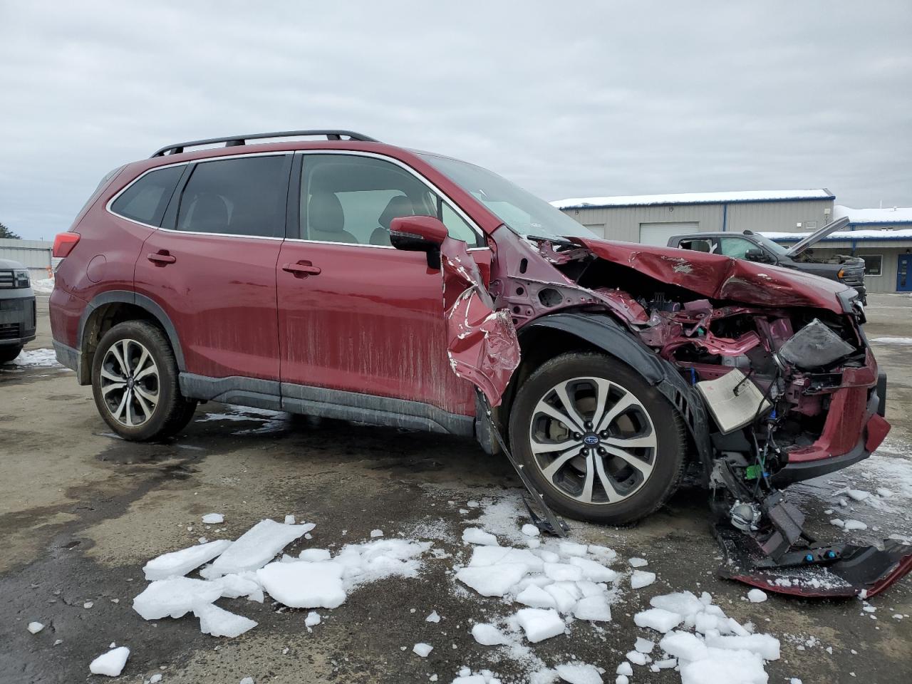 2024 SUBARU FORESTER LIMITED VIN:JF2SKAKC6RH489827