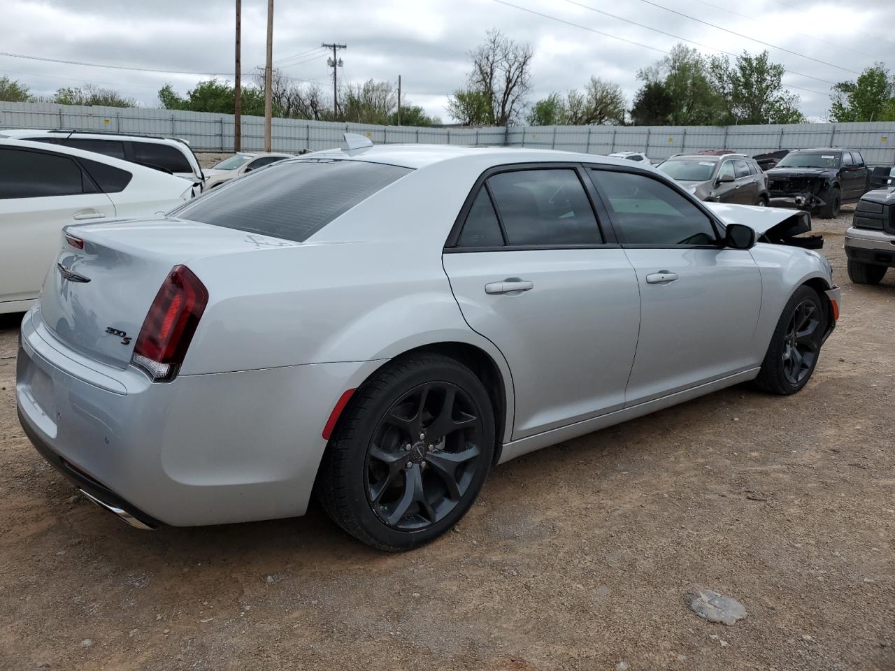 2022 CHRYSLER 300 S VIN:2C3CCABG4NH111694