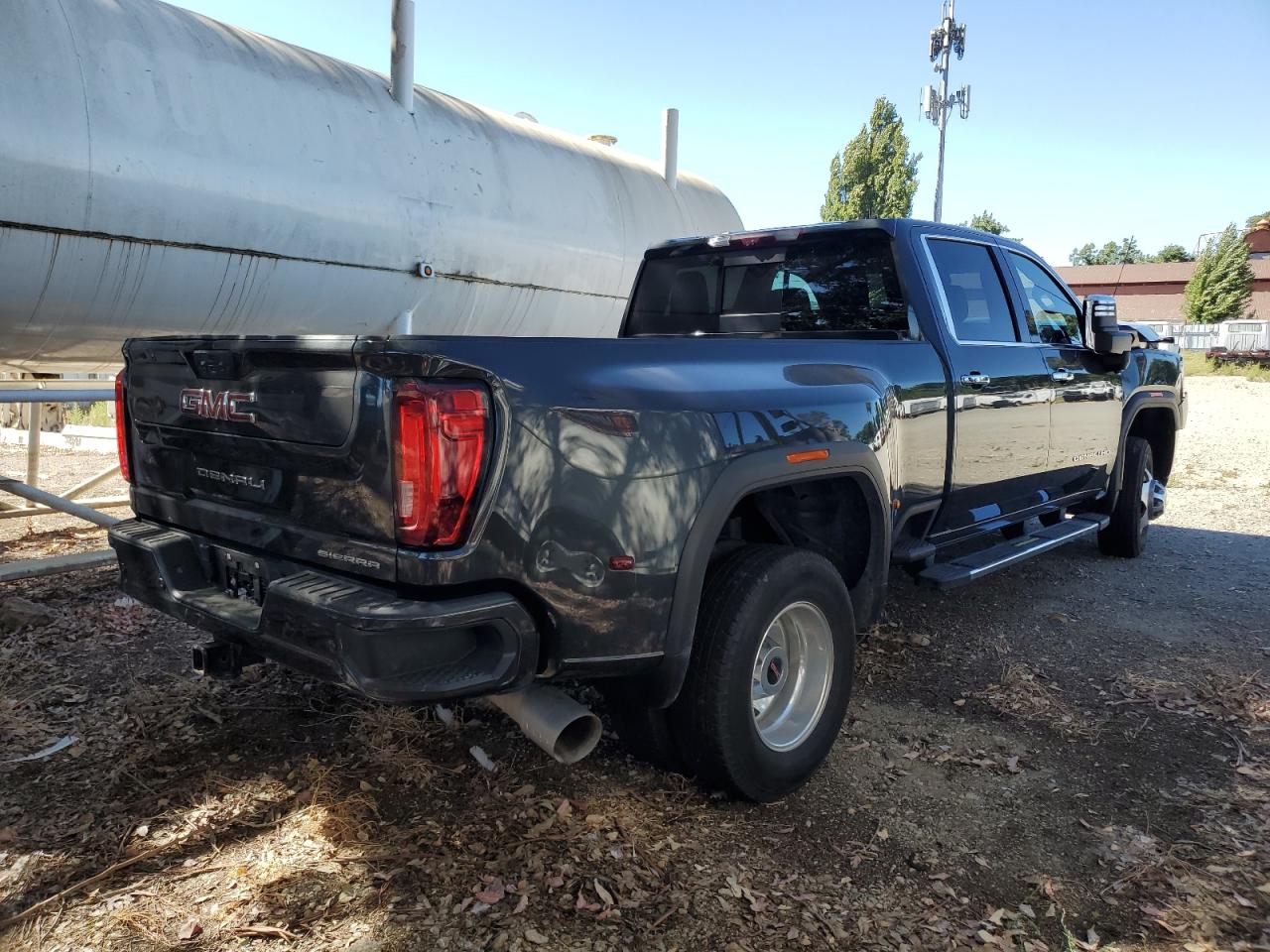 2022 GMC SIERRA K3500 DENALI VIN:1GT49WEY9NF123695