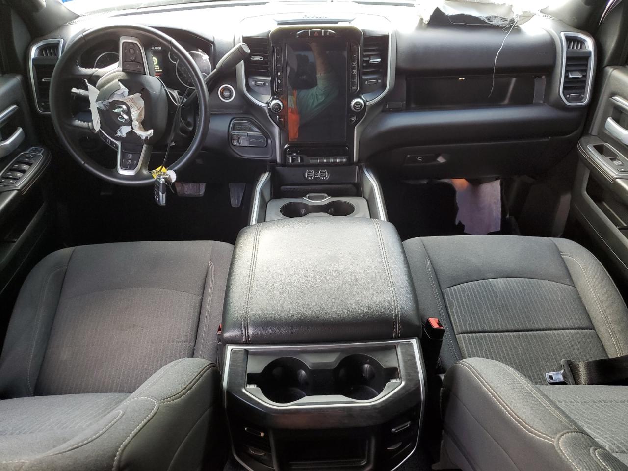 2024 RAM 3500 BIG HORN VIN:3C63RRHL9RG129019